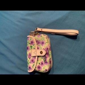 SOLD Dooney and Bourke wristlet